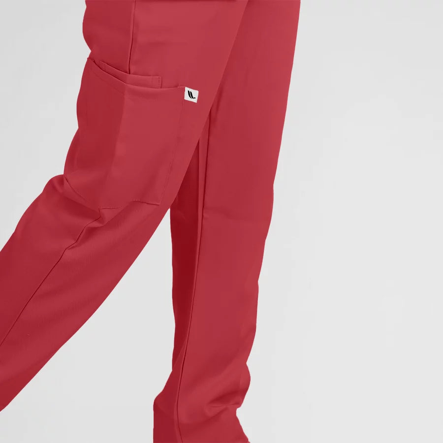 Photo de Pyjama de Bloc Femme - Col V Trois Quart Stretch – confort, broderie et style professionnel. FIGS.ma | Scrubs Maroc.