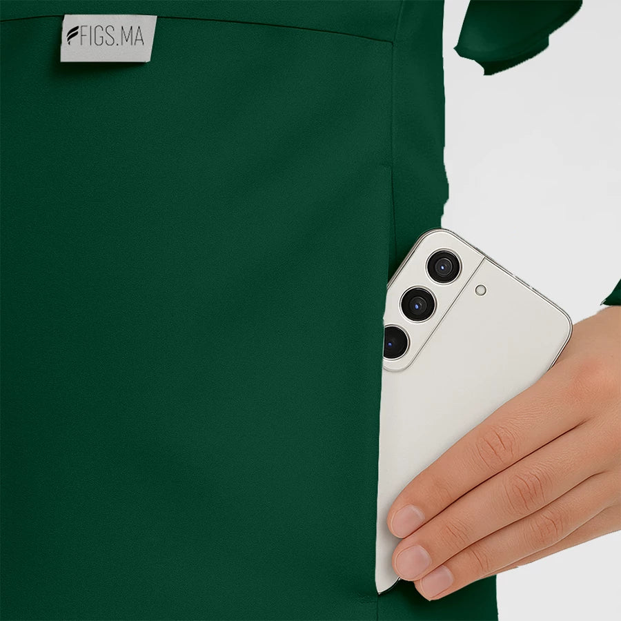 Pyjama de Bloc Femme - Hijab porté par une professionnelle de santé | FIGS.ma – Scrubs confortables et modernes au Maroc