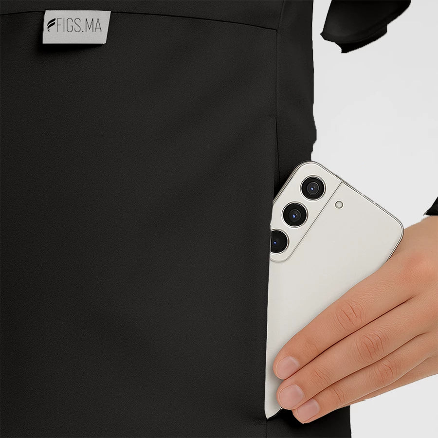 Pyjama de Bloc Femme - Hijab porté par une professionnelle de santé | FIGS.ma – Scrubs confortables et modernes au Maroc